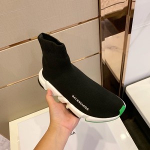 발렌시아가 2019 신상 스피드러너 STD0395