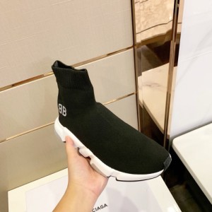 발렌시아가 2019 신상 스피드러너 STD0395