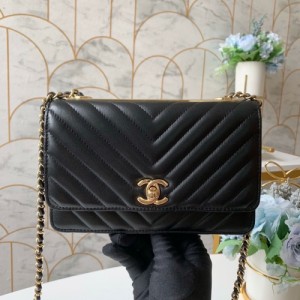 샤넬 WOC 80982