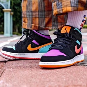 Nkie Air Jordan 1 MID