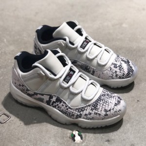 Nike Air Jordan 11 Low Snakeskin Light Bone