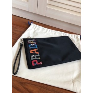 프라다 포코노 스트랩 클러치 2NH006
