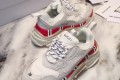 발렌시아가 Triple-s 스니커즈 KD1053