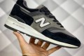 New Balance M977