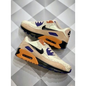 Nike Air Max 90 Essential