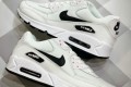 Nike Air Max 90 Essential