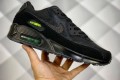 Nike Air Max 90 Essential