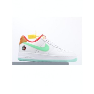 Nike Air Force 1 07 LE