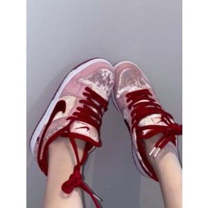 Nike Dunk SB Miki1118