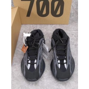 [최상위] Adidas Yeezy Boost 700 V3 Azael