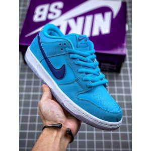 Nike SB Dunk Low Pro
