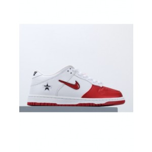 Supreme x Nkie SB Dunk LowNike