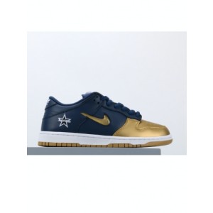 Supreme x Nike SB Dunk Low
