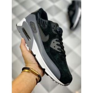 Nike Air Max 90 Essential