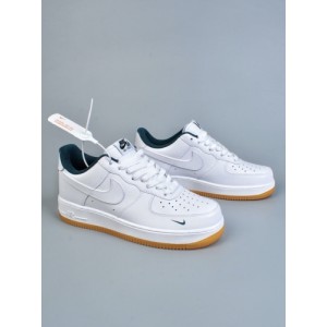 Nike Air Force 1 07