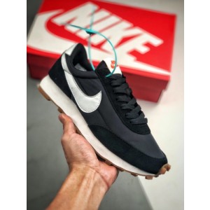 Nike Daybreak SP