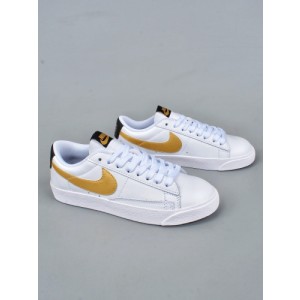 Nike Blazer LOW LE