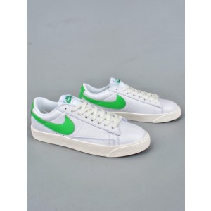Nike Blazer LOW LE