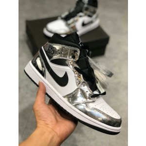 Nike Air Jordan 1 AJ1 Mid