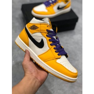 Nike Air Jordan 1 AJ1 Mid