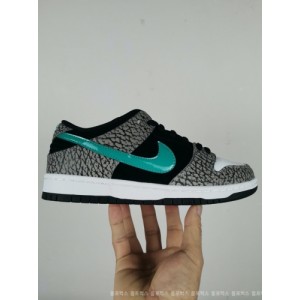 Nike SB Dunk Low Clear Jade