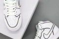 Nike Air Jordan 1 Mid SE WMNS White Lighting
