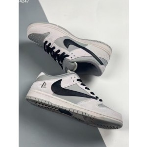 TS x Playstation x Nike SB Dunk