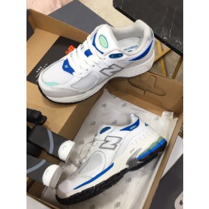 New Balance 2002R NB2002