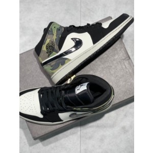 Nike Air Jordan 1 Mid Camo