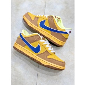Nike SB Dunk Low