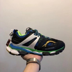 발렌시아가 2019 신상 트랙 3.0 HHO1090