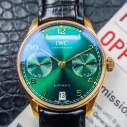 아이더블유씨 포르투기즈 (IWC Portuguese) 오토메틱 7데이즈 그린다이얼 골드