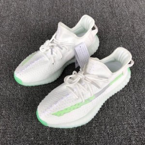 Adidas YEEZY Boost 350 V2