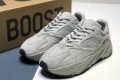 Adidas YEEZY 700