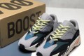 Adidas YEEZY 700