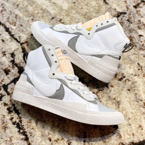 Sacai x Nike Blazer High BV0072-002