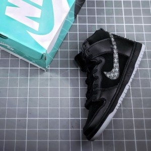 Nike Black Bar x SB Dunk Hi PRO