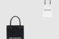 [BALENCIAGA-발렌시아가]폰 홀더백 593826