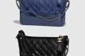 [CHANEL-샤넬]가브리엘 호보백 고트스킨 미듐 A93824