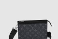 [LOUIS VUITTON-루이비통]가스통 웨어러블 크로스백 M81124
