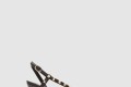 [VALENTINO-발렌티노]락스터드 슬링백