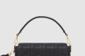[FENDI-펜디]바게트백 미듐 8BR600