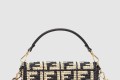 [FENDI-펜디]바게트백 미듐 8BR600