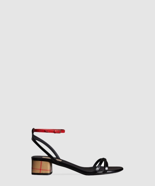 [BURBERRY-버버리]타탄 페이던트 레더 블록 힐 샌들 2891579