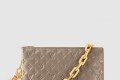 [LOUIS VUITTON-루이비통]쿠상 MM M21276
