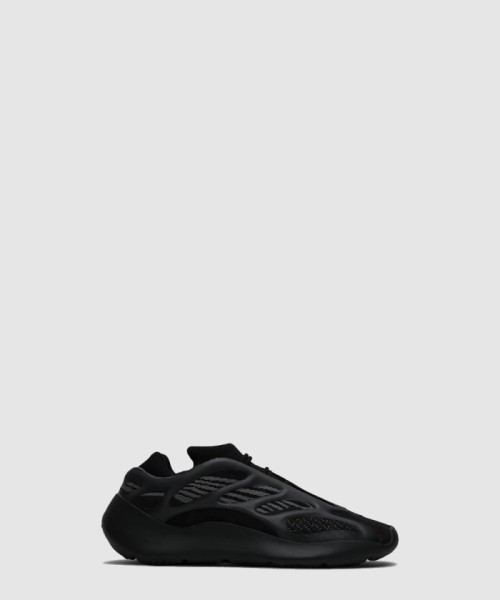 [YEEZY-이지부스트]700 V3 알와 H67799