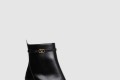 [VALENTINO-발렌티노]송아지 가죽 브이로고 부츠