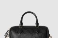 [GUCCI-구찌]GG 엠블럼 스몰 탑 핸들백 815255