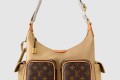 [LOUIS VUITTON-루이비통]호보 카고 M12697