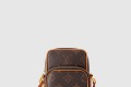 [LOUIS VUITTON-루이비통]아마존 클러치 M14024